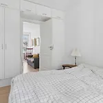 Bright With Open Sea Views Apartamento