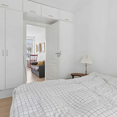 Bright With Open Sea Views Apartament