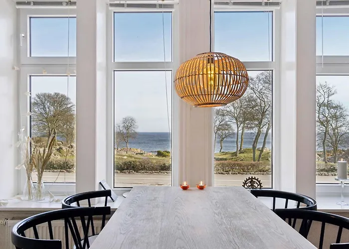 Bright With Open Sea Views * Allinge-Sandvig